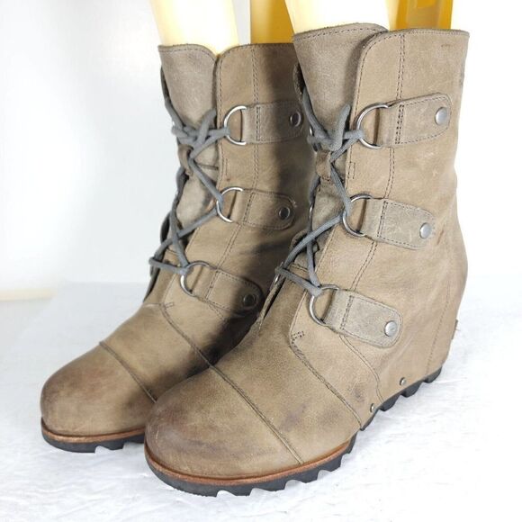 Sorel Women's Joan Of Arctic II US 8 Tan Lace-Up Wedge Ankle Boots Booties - Picture 1 of 13